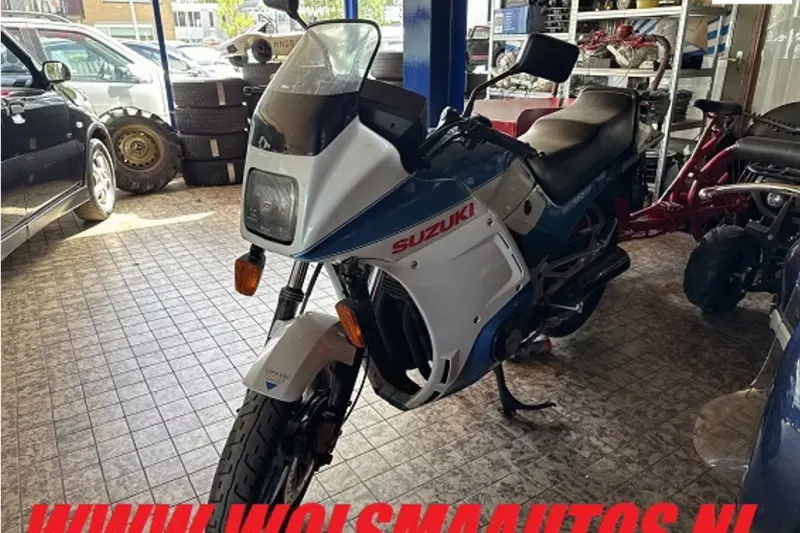 Suzuki GSX 550 EF (1989)