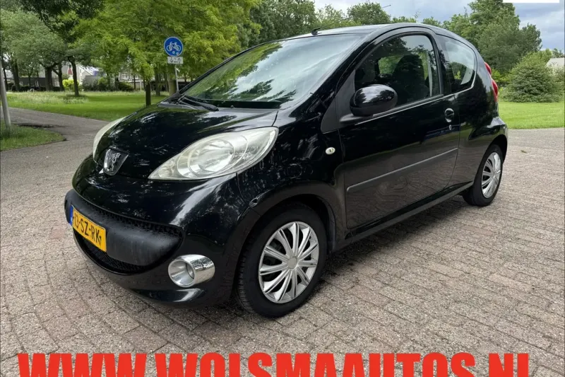 Peugeot 107 (2006)