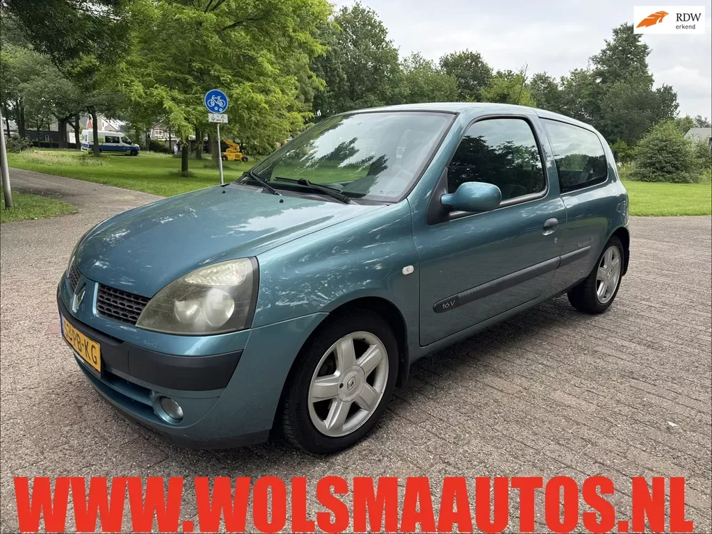 Renault Clio (2004) — foto 1