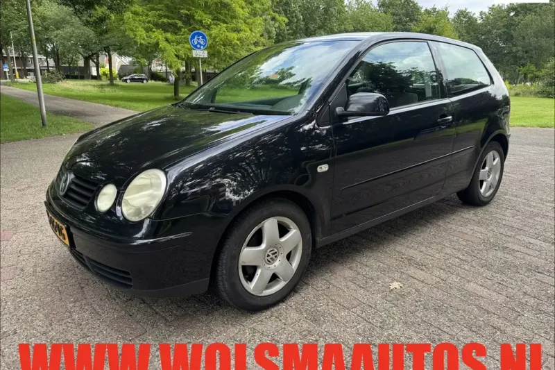 Volkswagen Polo (2002)