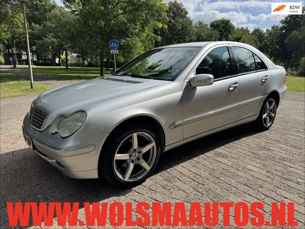 Mercedes-Benz C-Klasse (2002) — foto 1