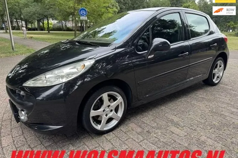 Peugeot 207 (2006)