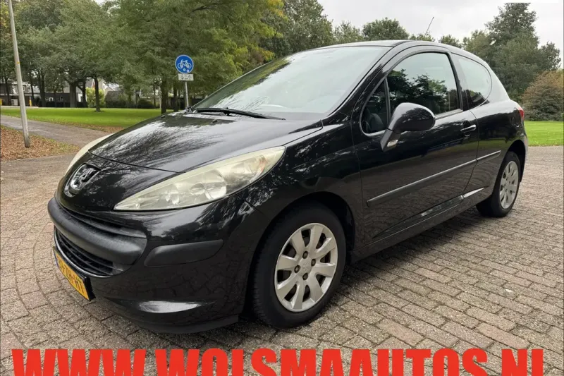Peugeot 207 (2008)