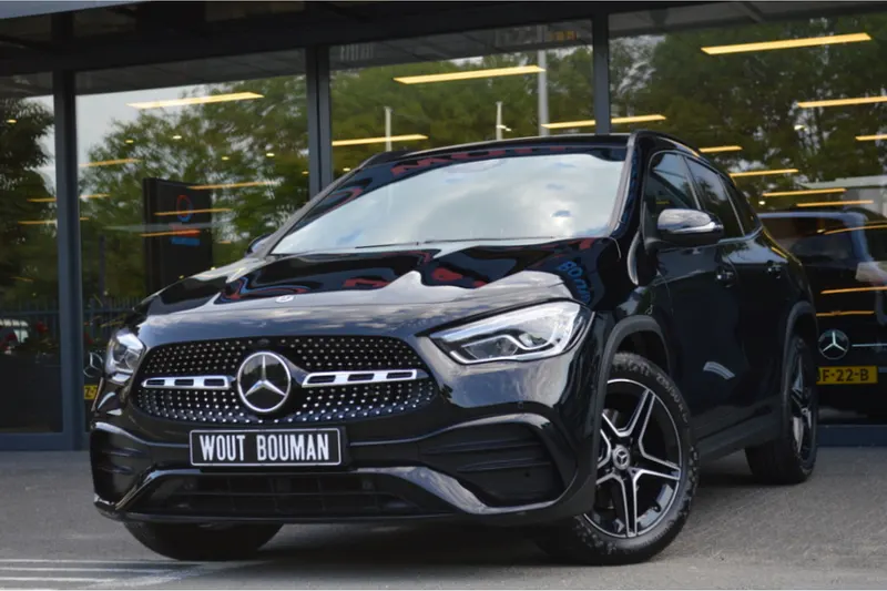 Mercedes-Benz GLA (2021)