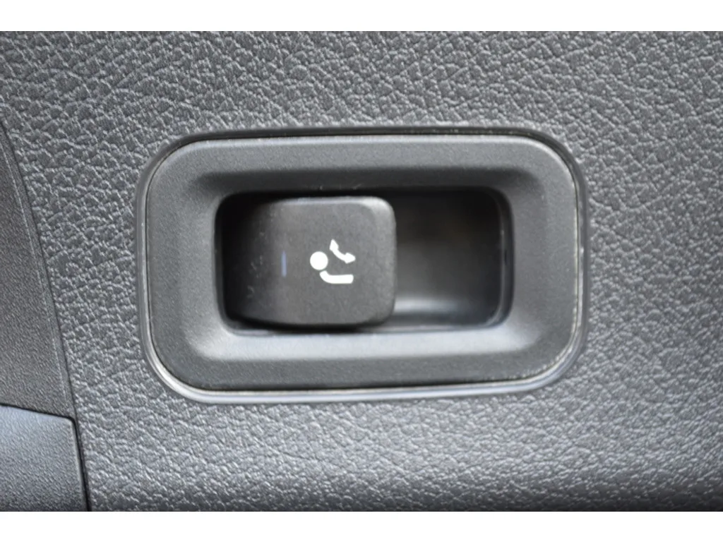 Mercedes-Benz CLA-Klasse (2021) — foto 1
