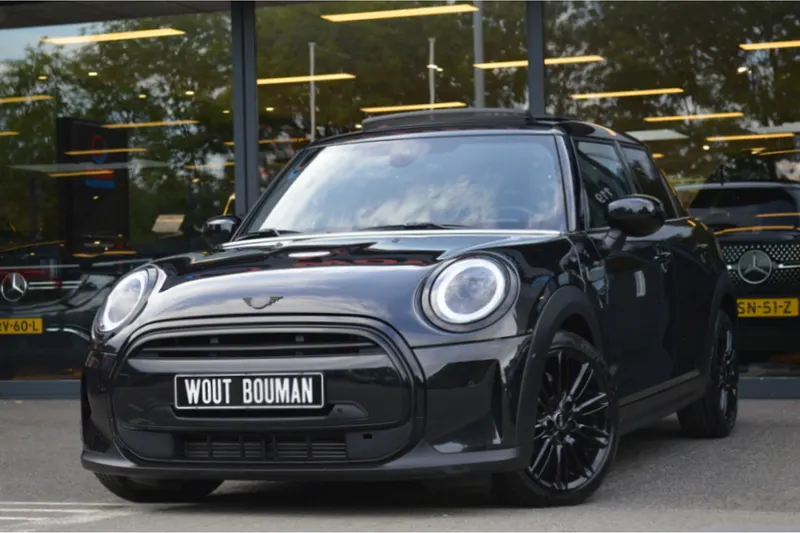 MINI Cooper (2022)
