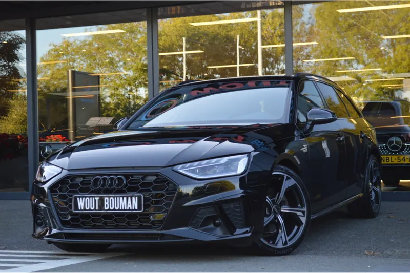 Audi A4 (2021)