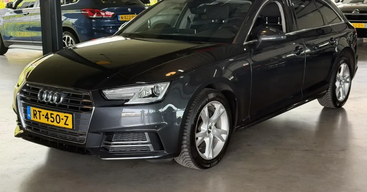 Audi A4 (2018) — foto 1