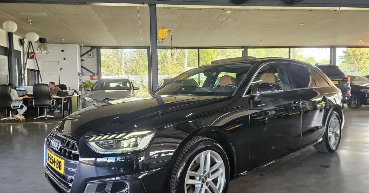 Audi A4 (2020) — foto 1