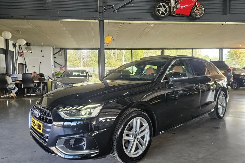 Audi A4 (2020)