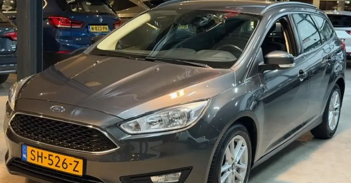 Ford Focus (2018) — foto 1