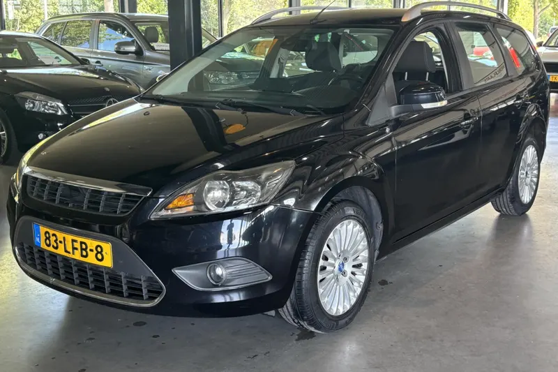 Ford Focus (2010)