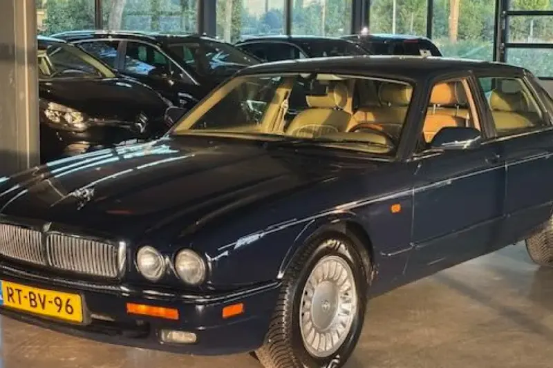 Jaguar Sovereign (1997)