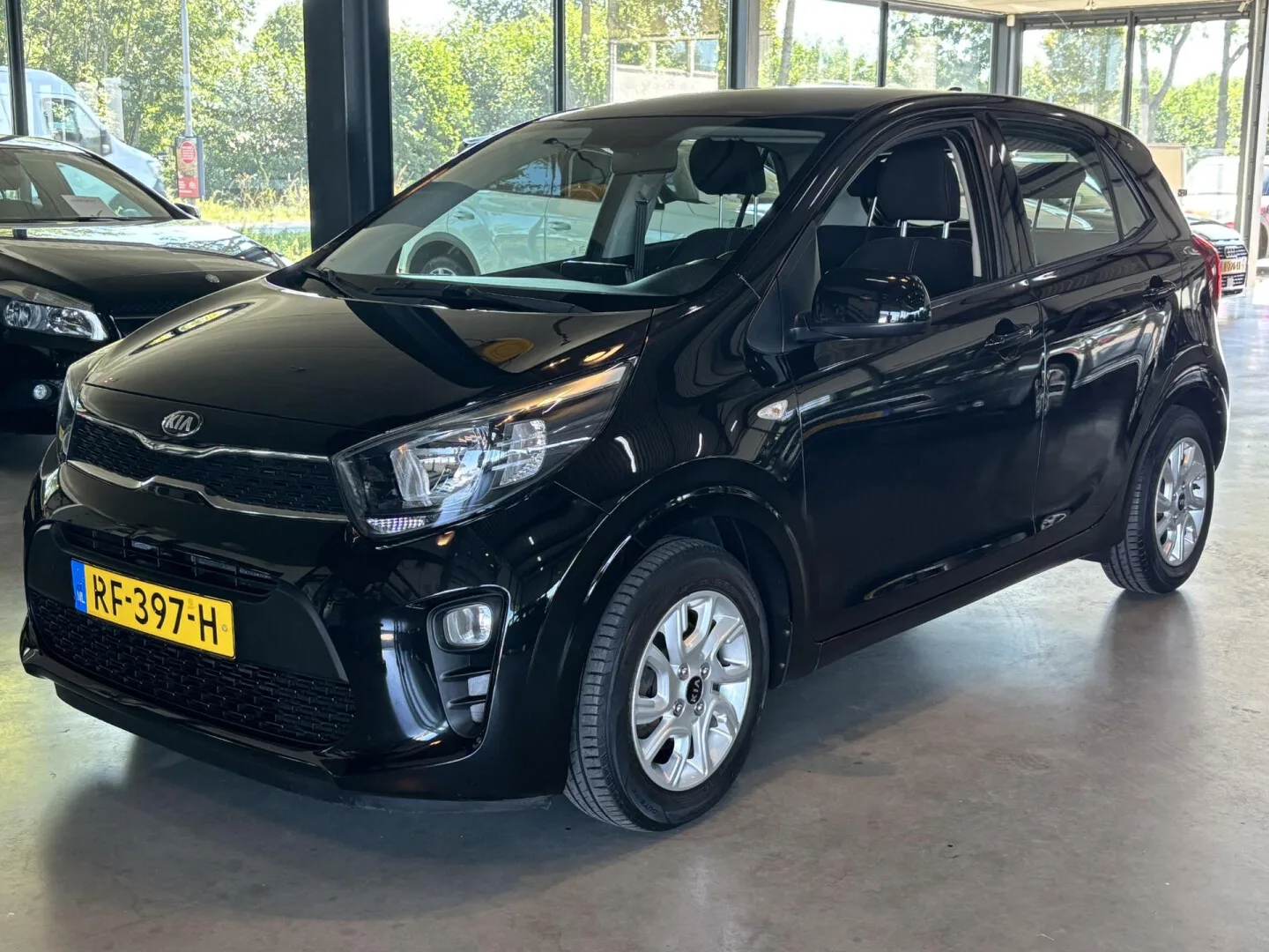 Kia Picanto (2017) — foto 1