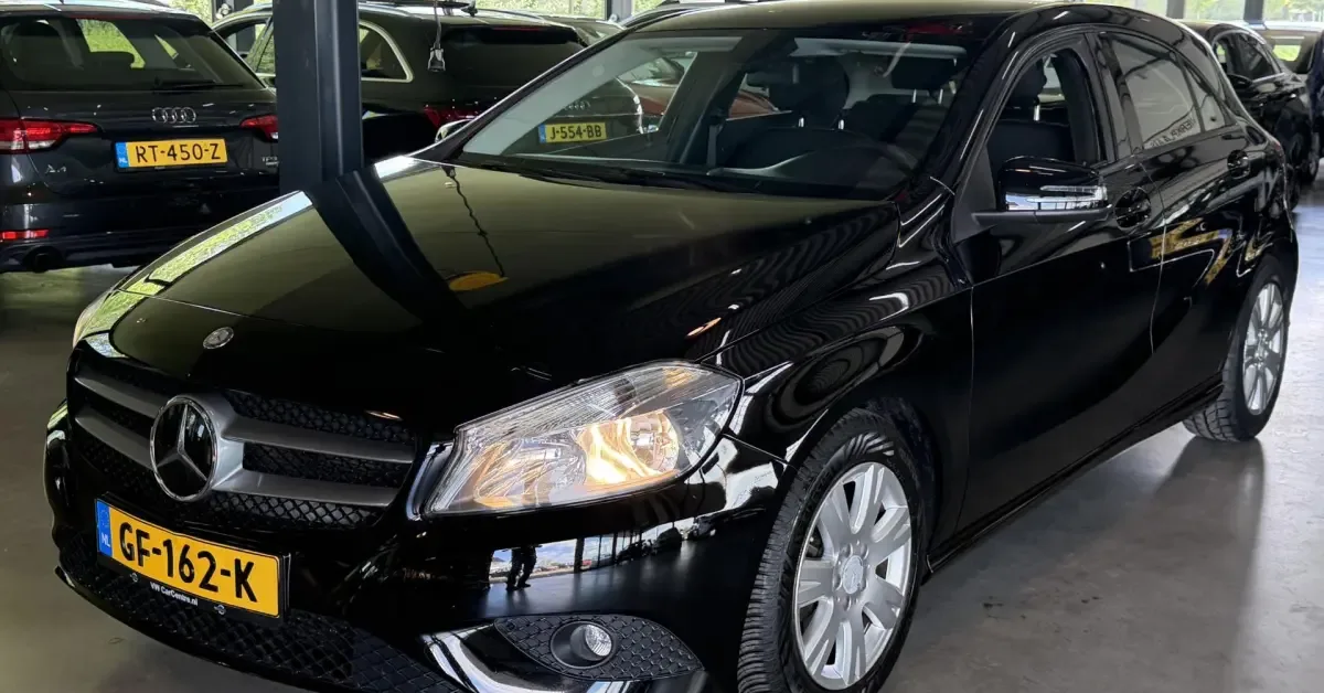 Mercedes-Benz A-Klasse (2015) — foto 1