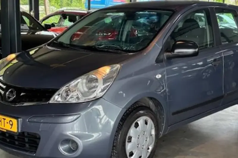 Nissan Note (2010)