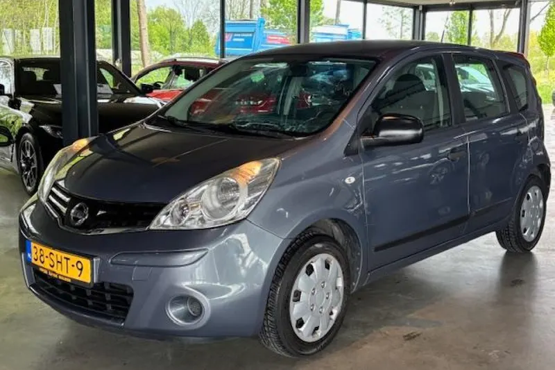Nissan Note (2010)