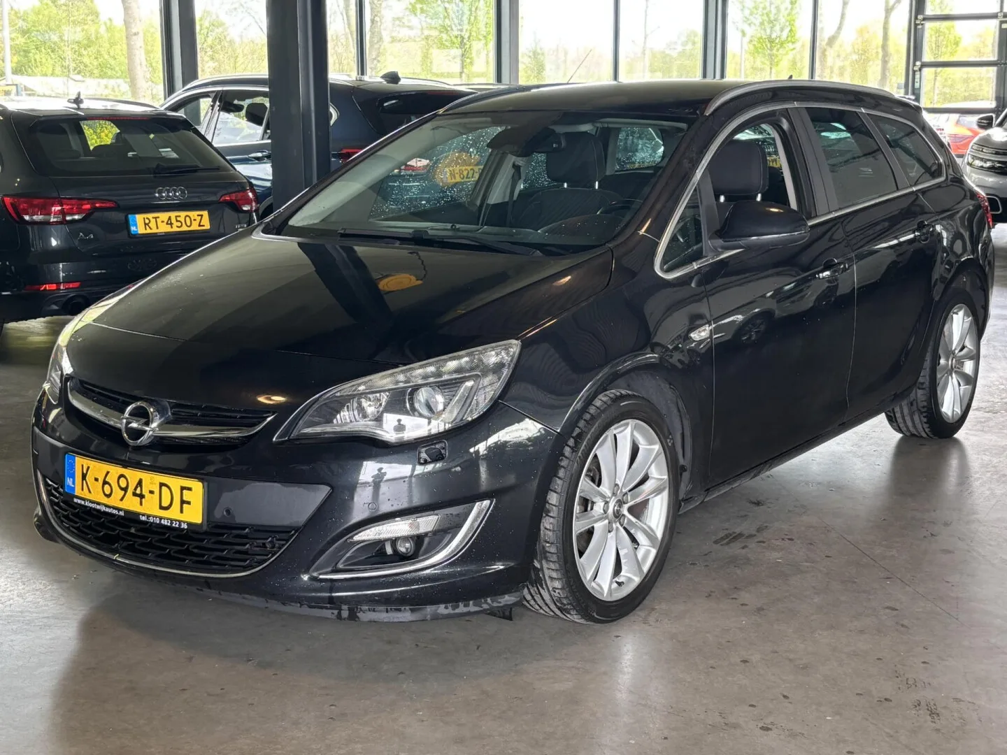 Opel Astra (2013) — foto 1