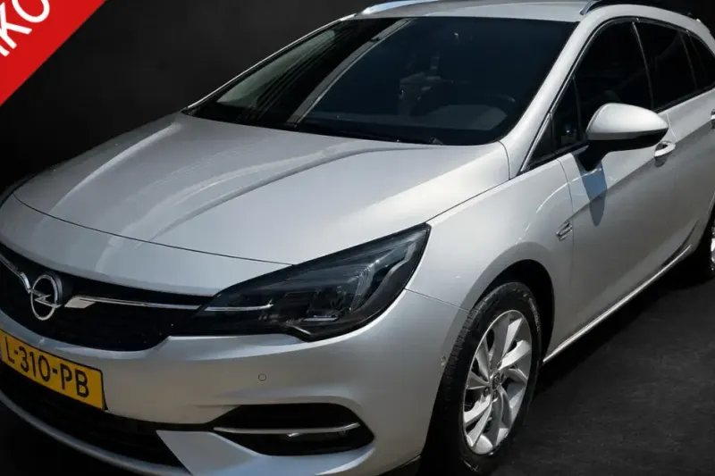 Opel Astra (2021)