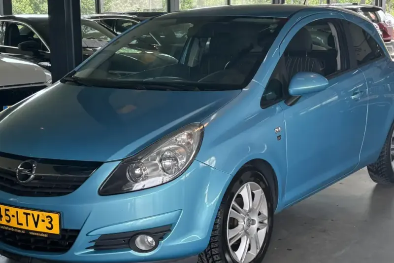 Opel Corsa (2010)