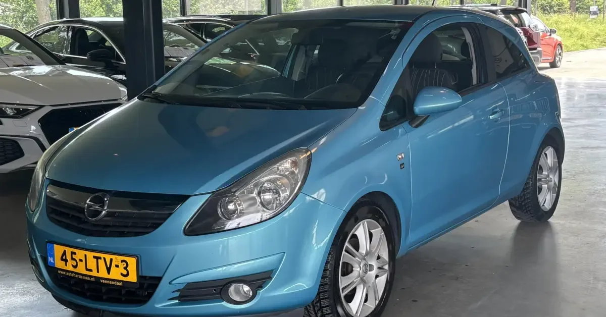 Opel Corsa (2010) — foto 1