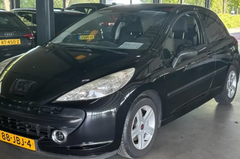 Peugeot 207 (2009)