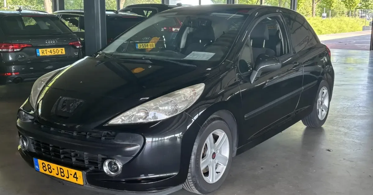 Peugeot 207 (2009) — foto 1