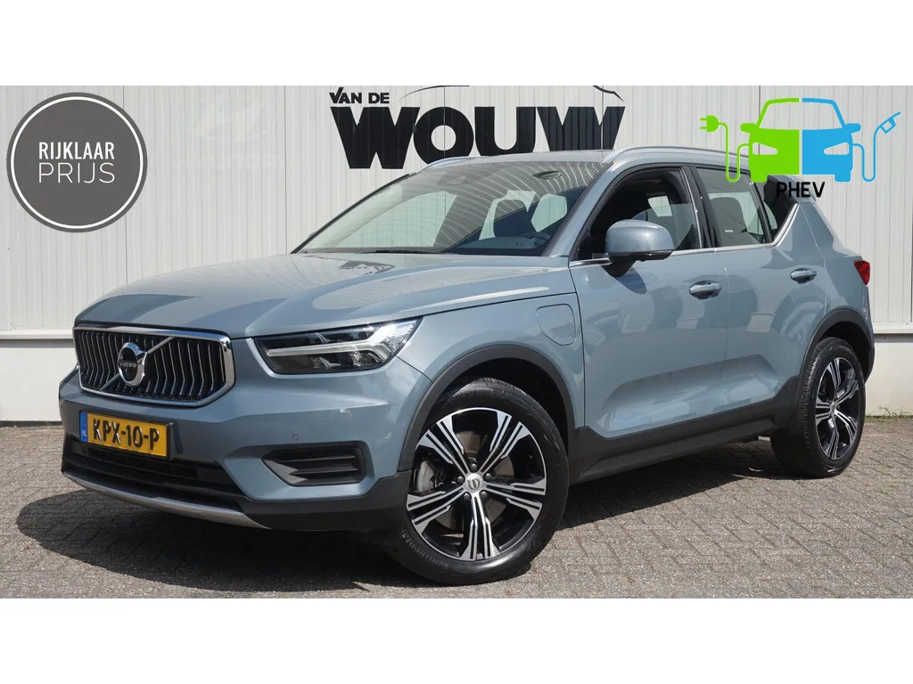 Volvo XC40 (2022) — foto 1