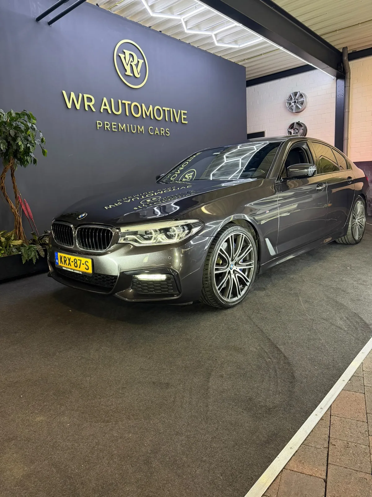 BMW 5-Serie (2018) — foto 1