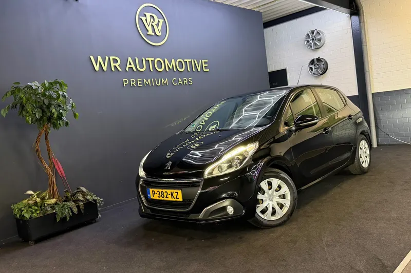 Peugeot 208 (2016)