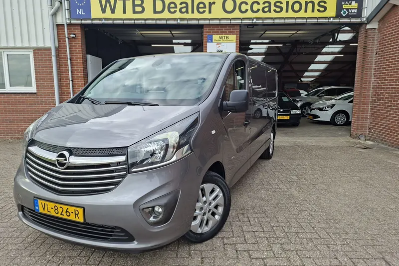 Opel Vivaro (2015)