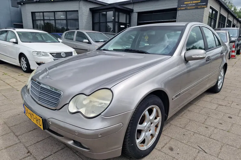 Mercedes-Benz C-Klasse (2003)