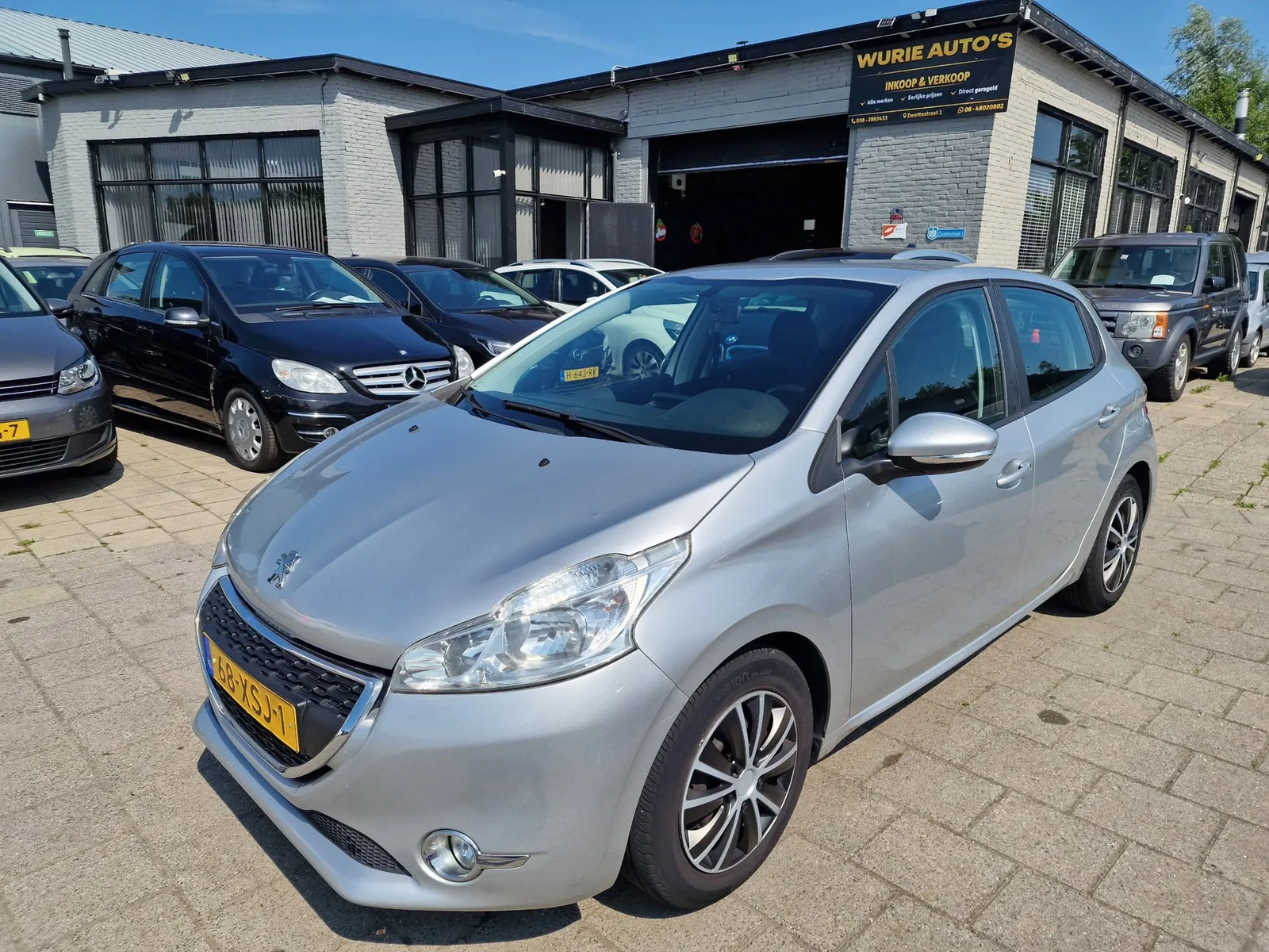 Peugeot 208 (2012) — foto 1