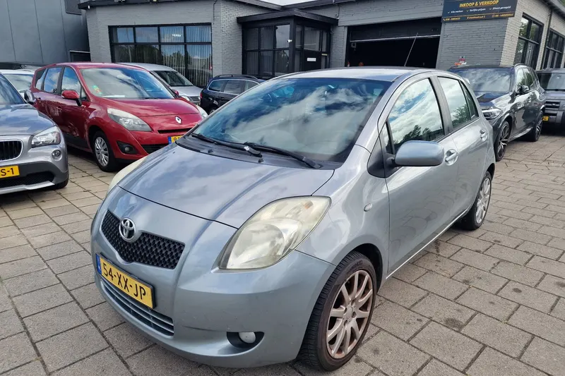 Toyota Yaris (2008)