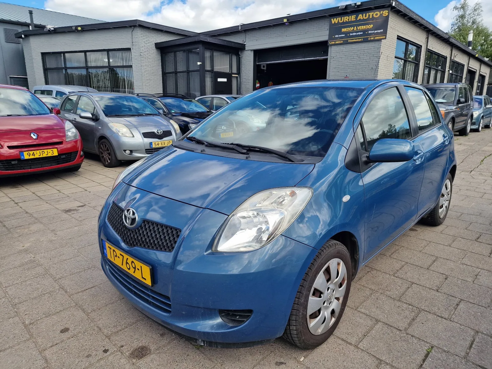 Toyota Yaris (2007) — foto 1