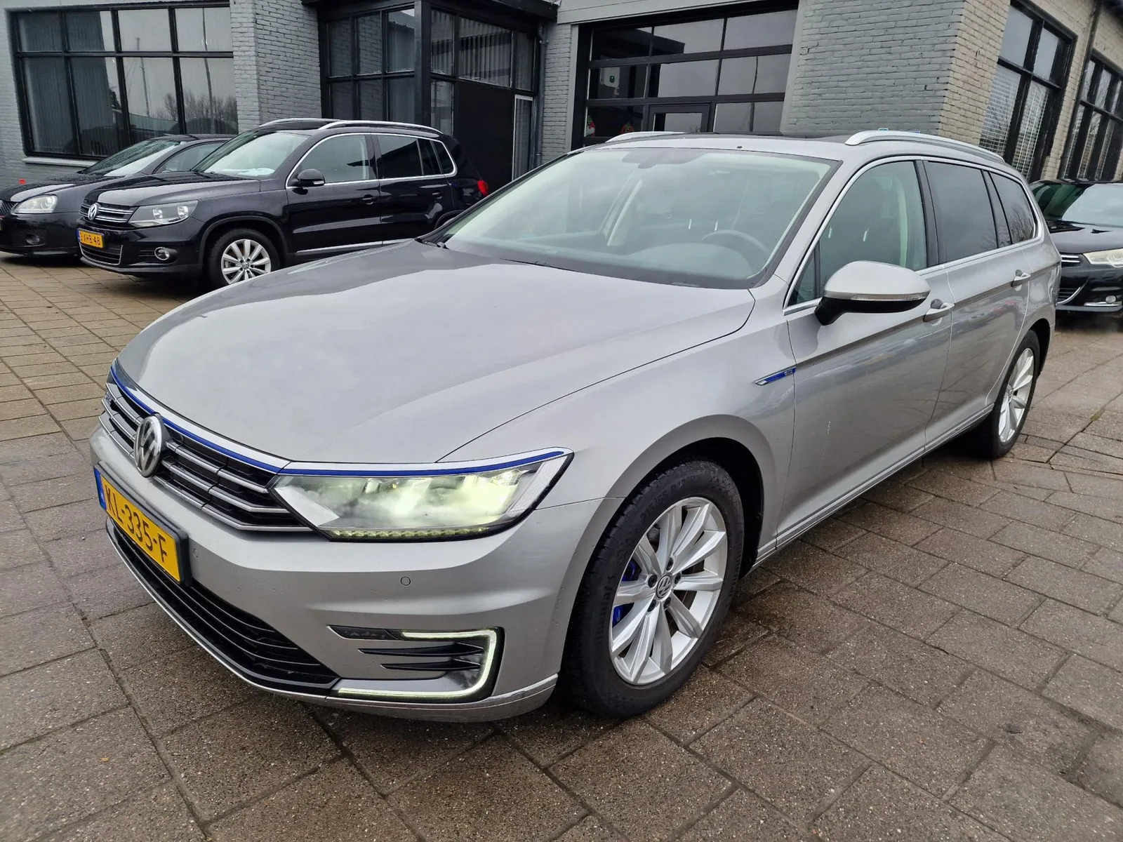 Volkswagen Passat (2016) — foto 1
