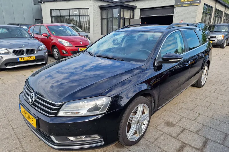 Volkswagen Passat (2011)
