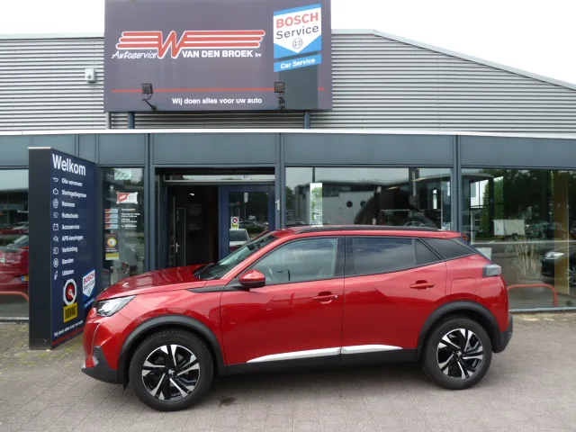Peugeot 2008 (2020) — foto 1