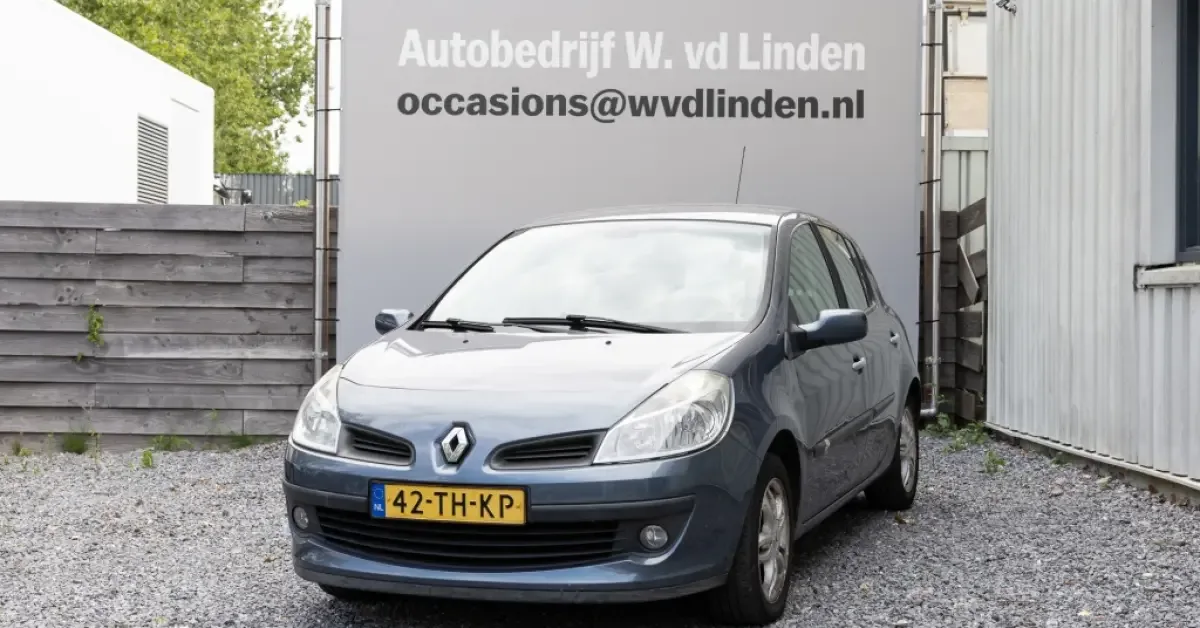 Renault Clio (2006) — foto 1