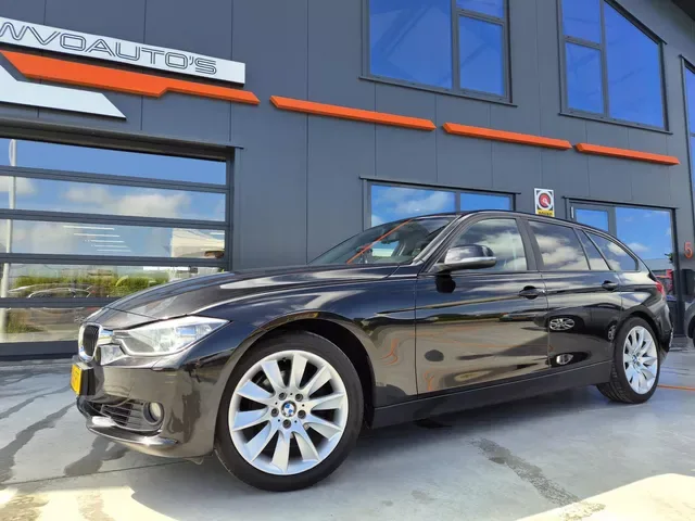 BMW 3-Serie (2013) — foto 1