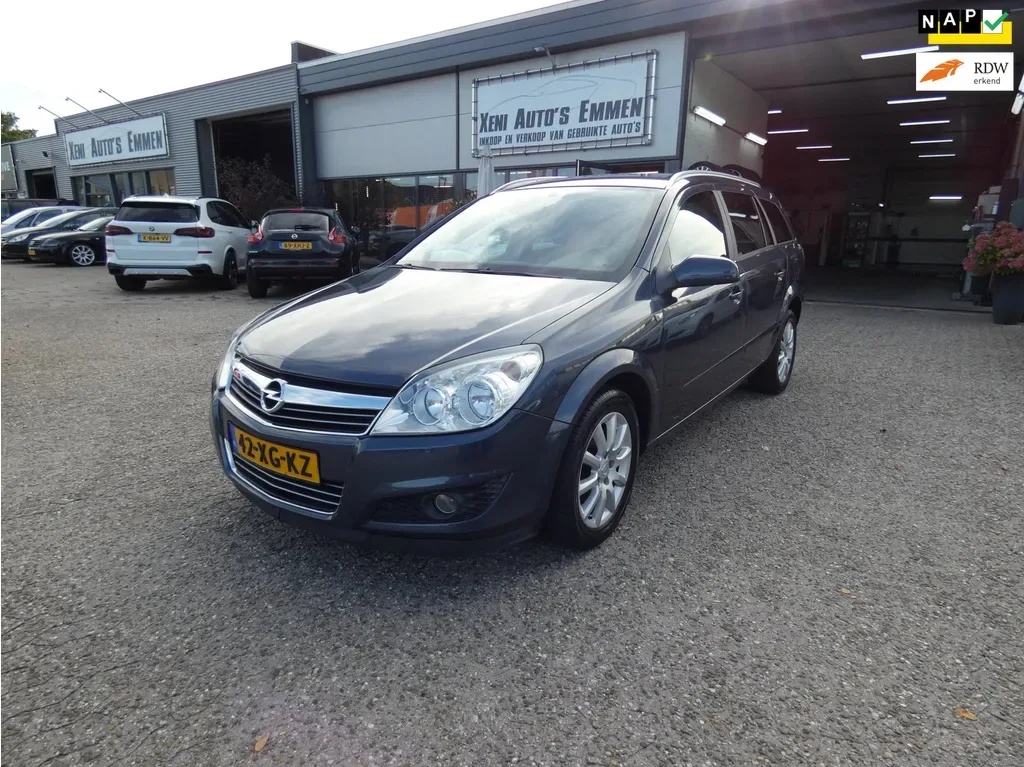 Opel Astra (2007) — foto 1