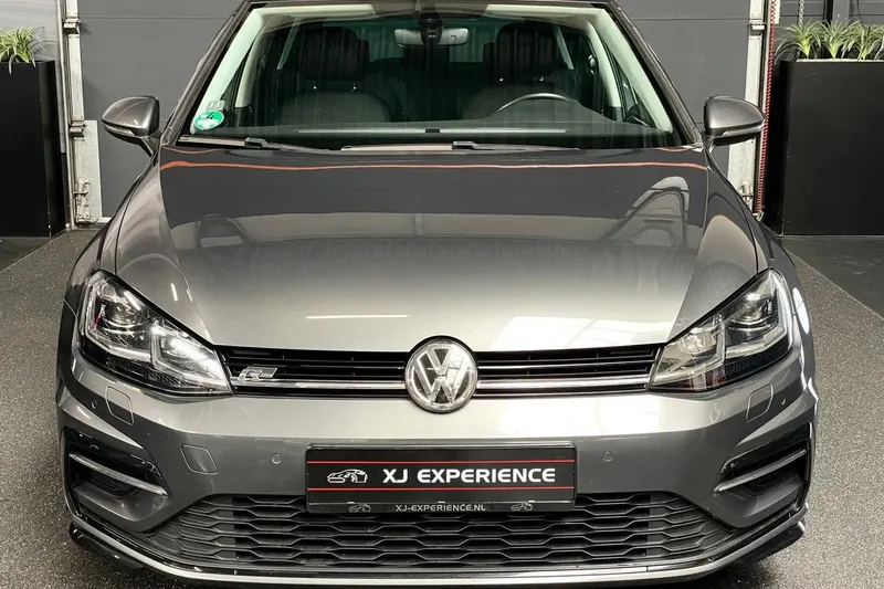 Volkswagen Golf (2018)