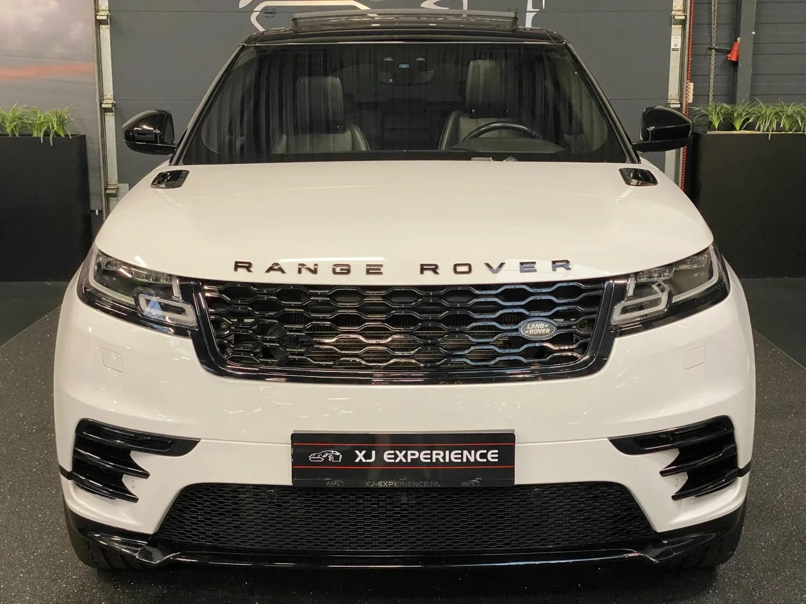 Land Rover Range Rover Velar (2017) — foto 1