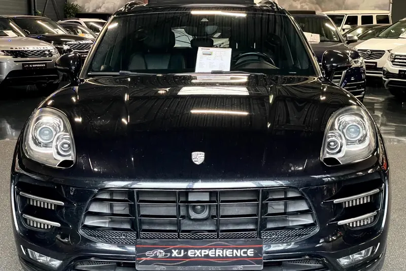 Porsche Macan (2014)