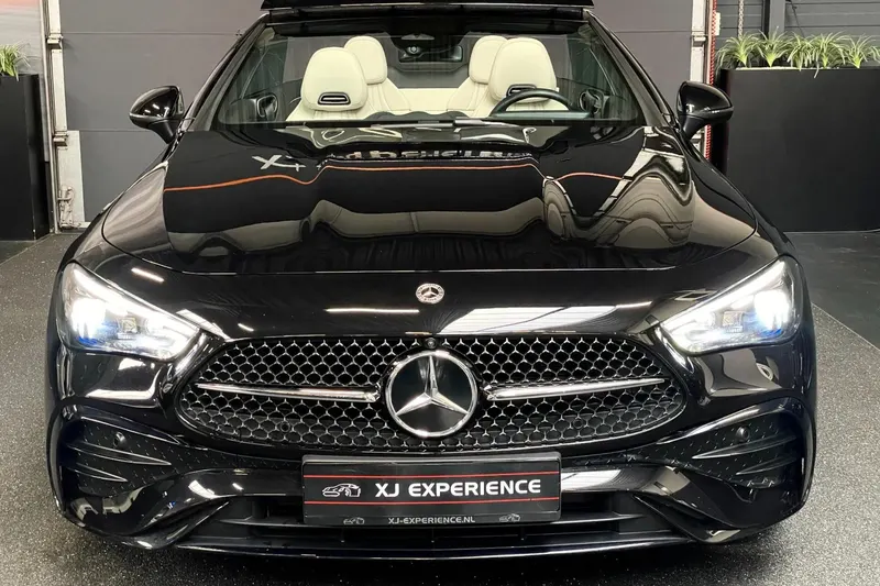 Mercedes-Benz CLE (2024)