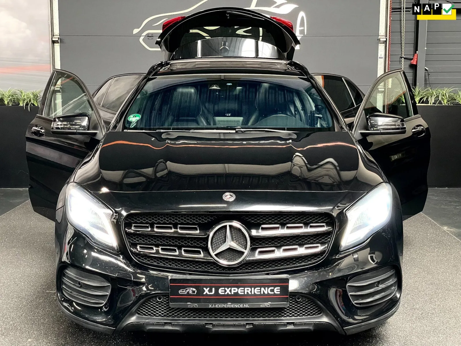 Mercedes-Benz GLA (2018) — foto 1