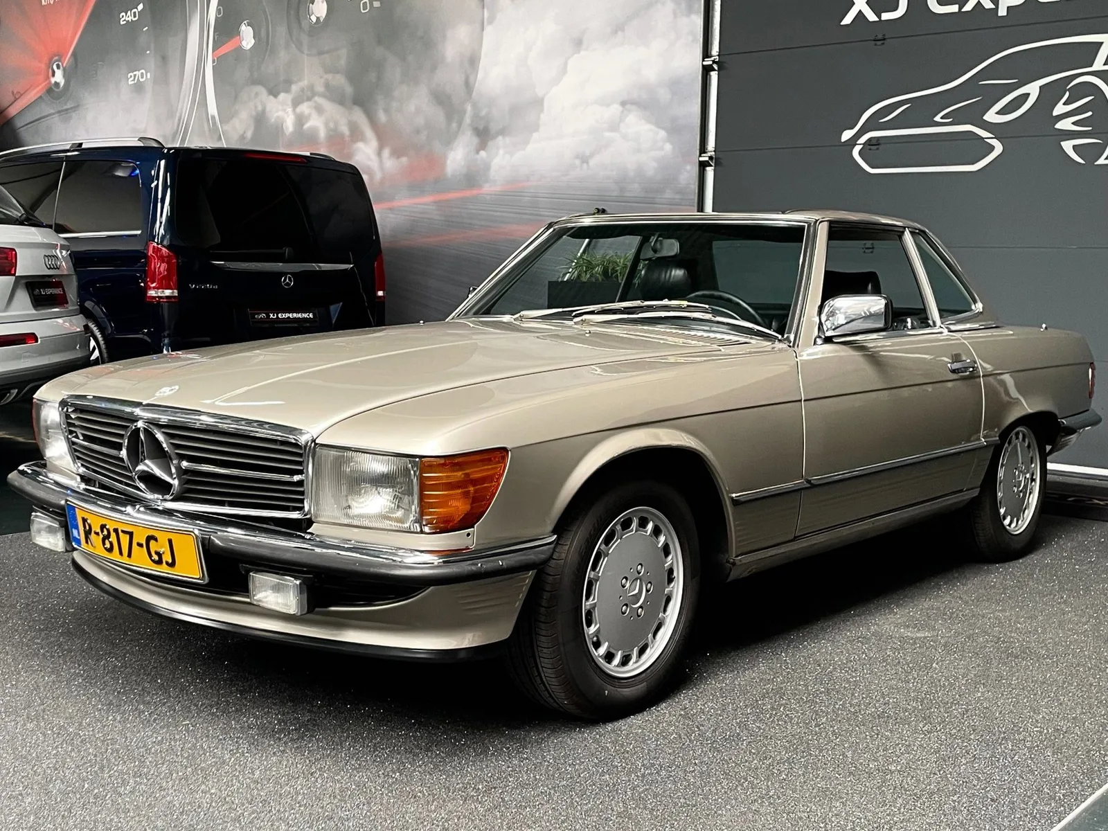 Mercedes-Benz SL-Klasse (1985) — foto 1