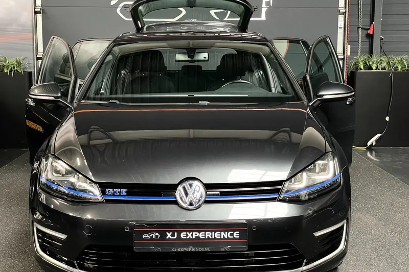 Volkswagen Golf (2014)