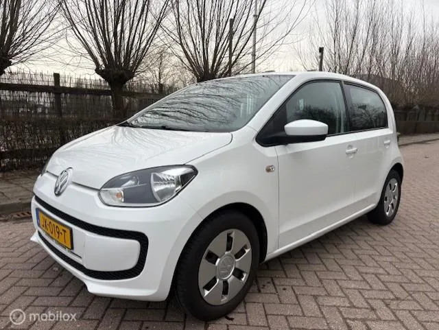 Volkswagen Up! (2016) — foto 1