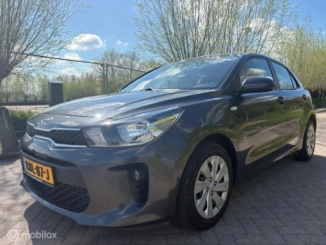 Kia Rio (2018) — foto 1